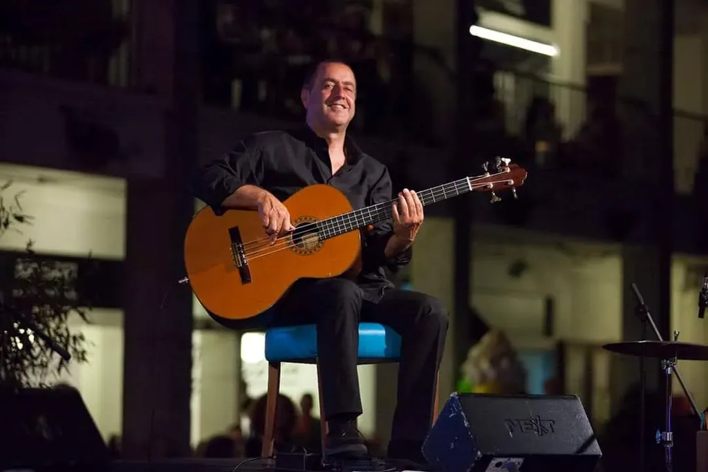 Daniel Pinto — basso · Adega Machado