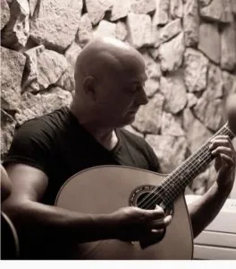 Sérgio Costa live at Adega Machado, a fado house in Lisbon